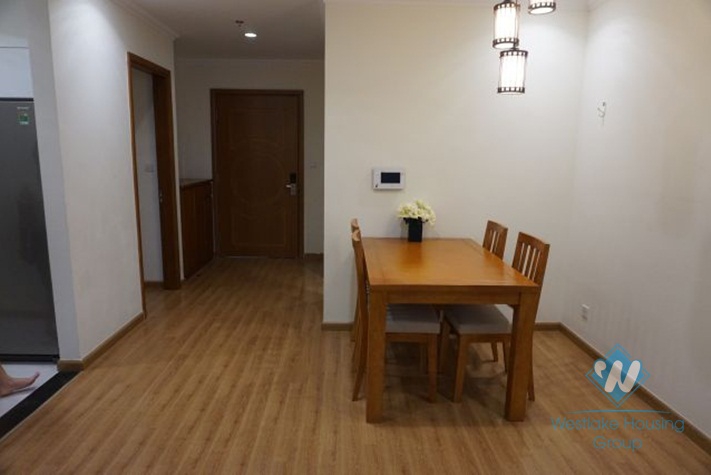Two bedrooms apartment for rent in Vinhome Nguyen Chi Thanh, Dong Da district, Ha Noi